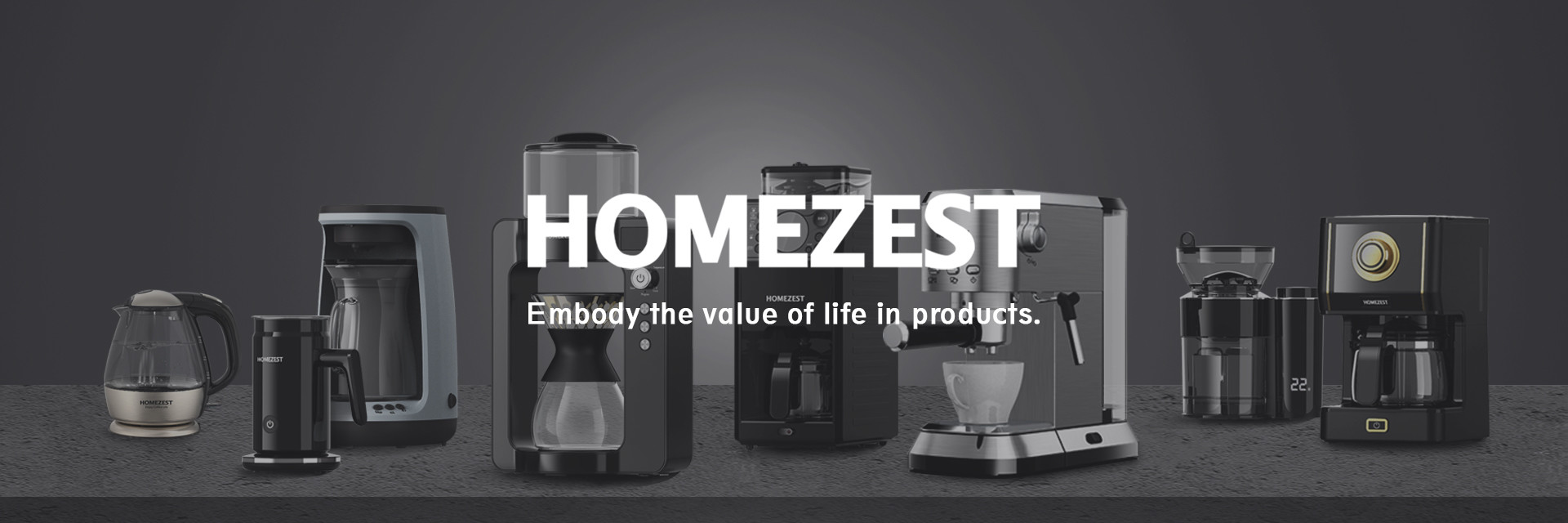 품질 커피 메이커들 위에서 쏟아져 나오세요 공장